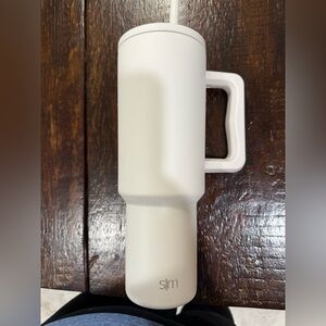 Simple Modern like new 40oz Trek tumbler